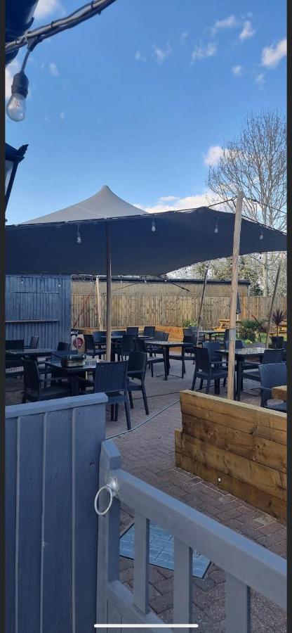 The Fox Inn Abingdon-on-Thames Екстериор снимка